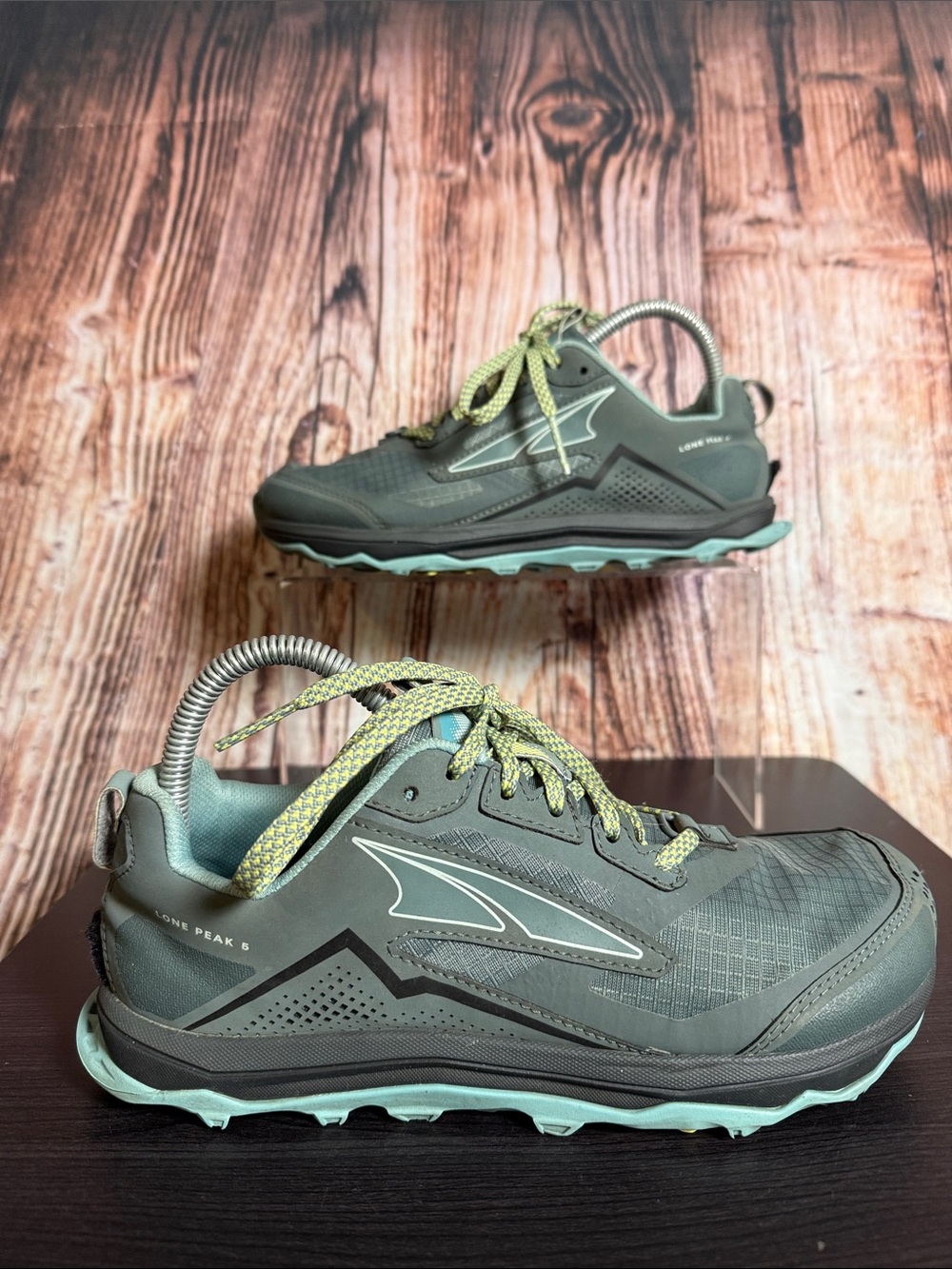 Altra Lone Peak 5 Trail Running Sneakers Womens Sz 7.5